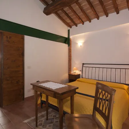 Podere Vesta Apartamento Asciano