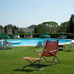 Hotel Podere Vesta *
