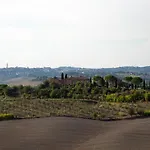 Hotel Podere Vesta *