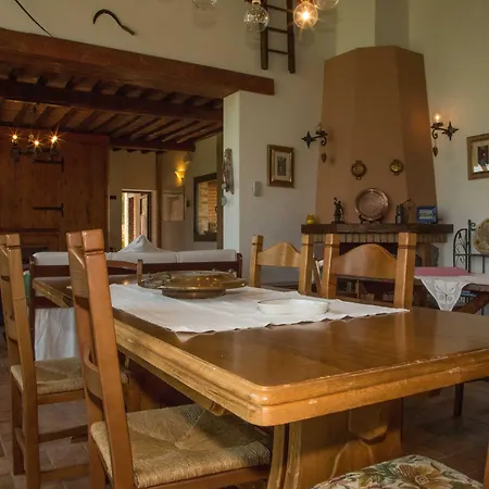 Hotel Podere Vesta *