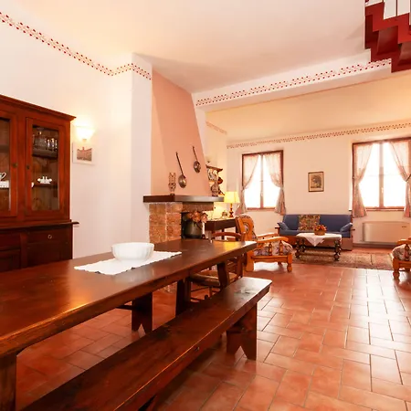 Podere Vesta Hotel *