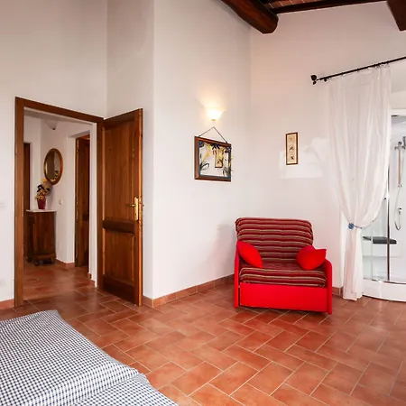 Hotel Podere Vesta *